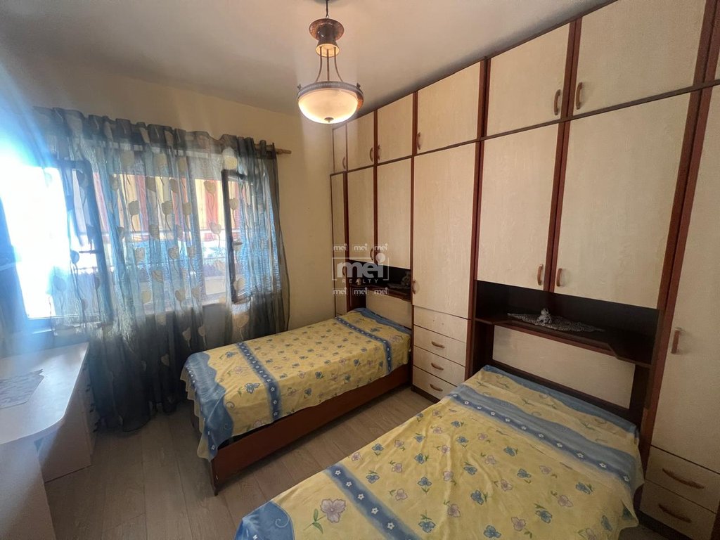 JEPET ME QIRA APARTAMENT 2+1 PRANE GJYKATES!