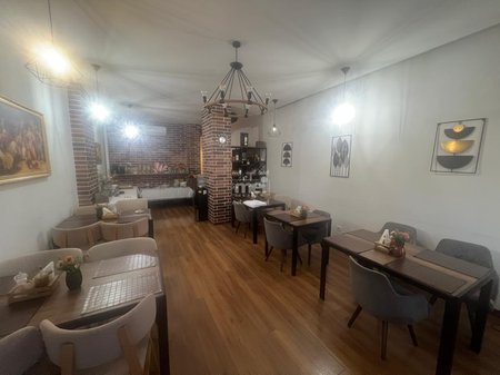 SHITET AMBIENT BIZNESI TEK VOLLGA!