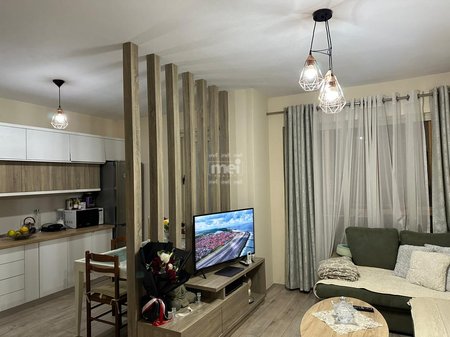 JEPET ME QIRA APARTAMENT 1+1 TE ISH RAJONI!
