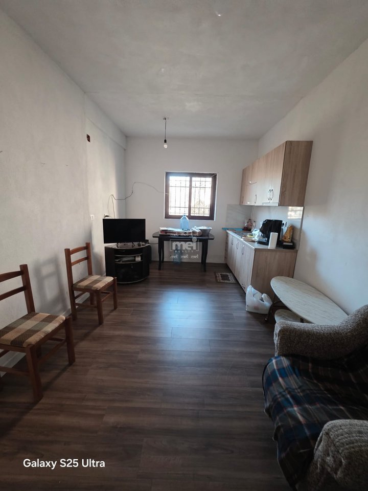 FOR RENT 1ST FLOOR OF A PRIVATE HOUSE IN SHKOZET!