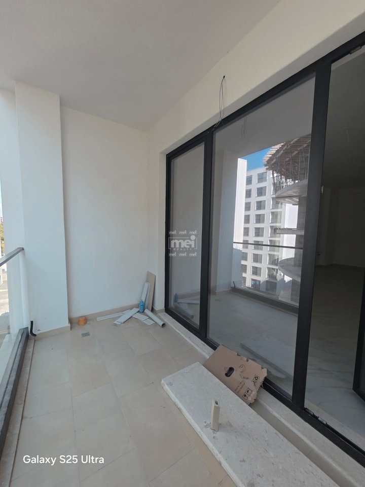 SHITET NJE APARTAMENT 1+1 NE MALI I ROBIT!