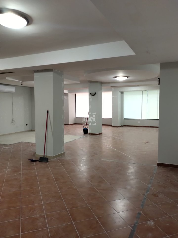 JEPET ME QIRA AMBIENT BIZNESI NE ILIRIA!