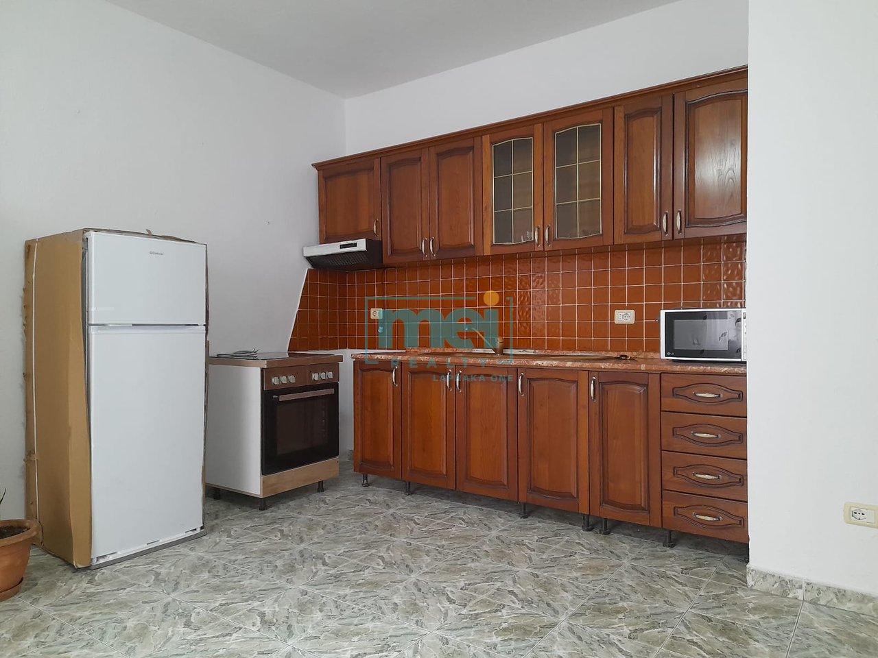 Jepet Me Qera Super Apartament 2+1 ne Don Bosco!