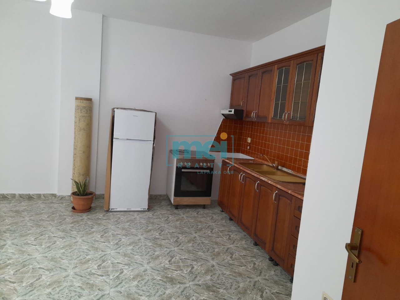 Jepet Me Qera Super Apartament 2+1 ne Don Bosco!