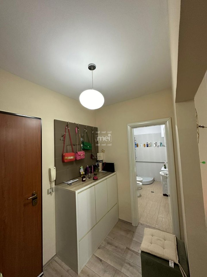 JEPET ME QIRA APARTAMENT 1+1 TE ISH RAJONI!