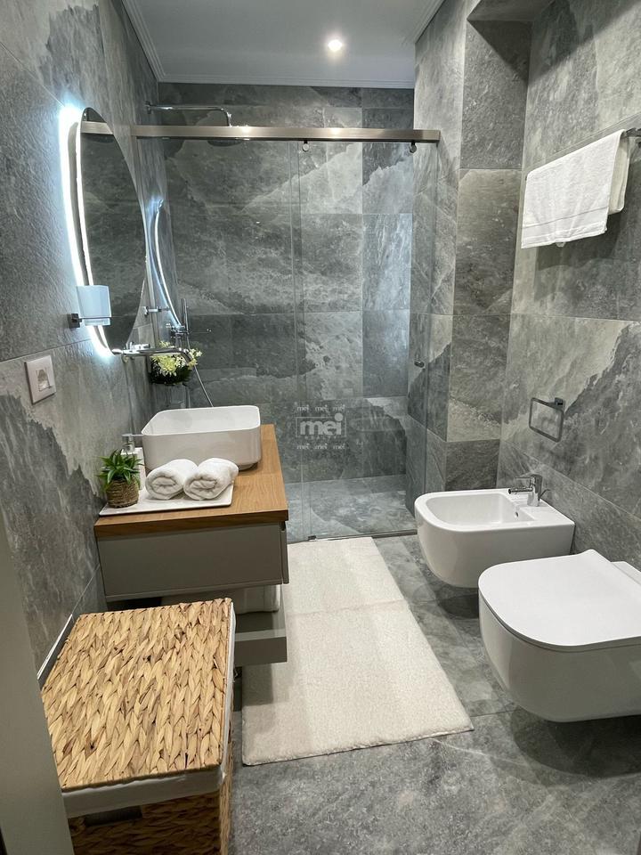 VENDESI APPARTAMENTO 1+1 A HEKURUDHA PLAZH!