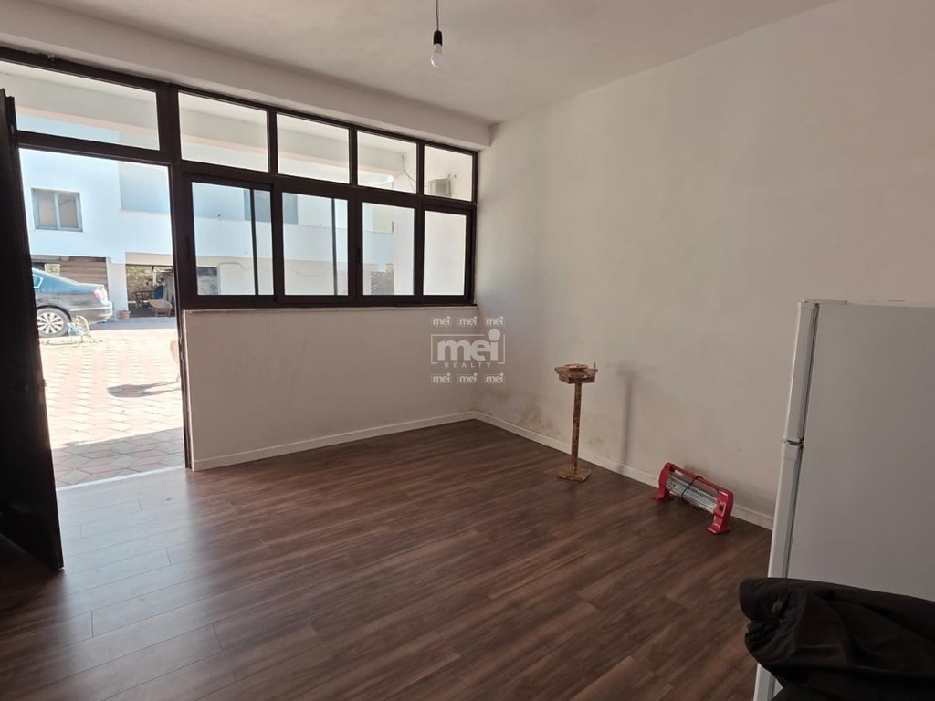 JEPET ME QIRA KATI 1 I NJE SHTEPIE PRIVATE NE SHKOZET!