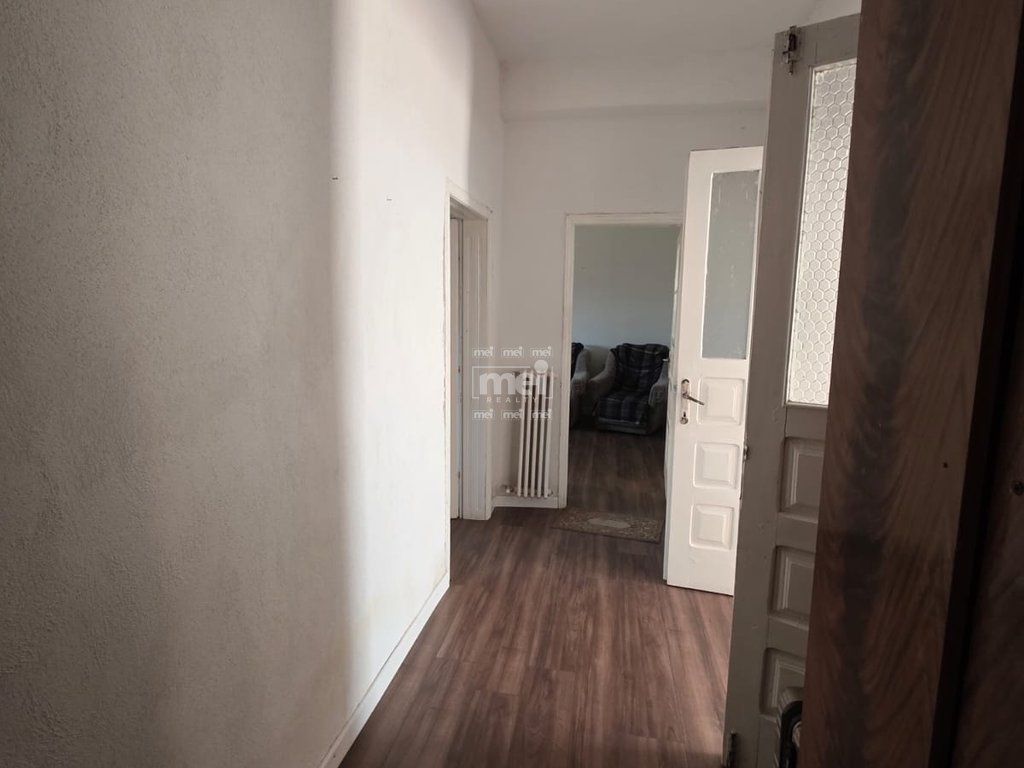 JEPET ME QIRA KATI 1 I NJE SHTEPIE PRIVATE NE SHKOZET!