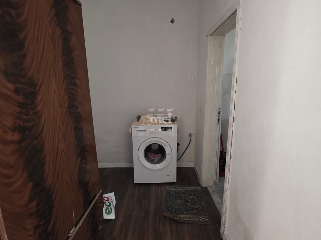 JEPET ME QIRA KATI 1 I NJE SHTEPIE PRIVATE NE SHKOZET!