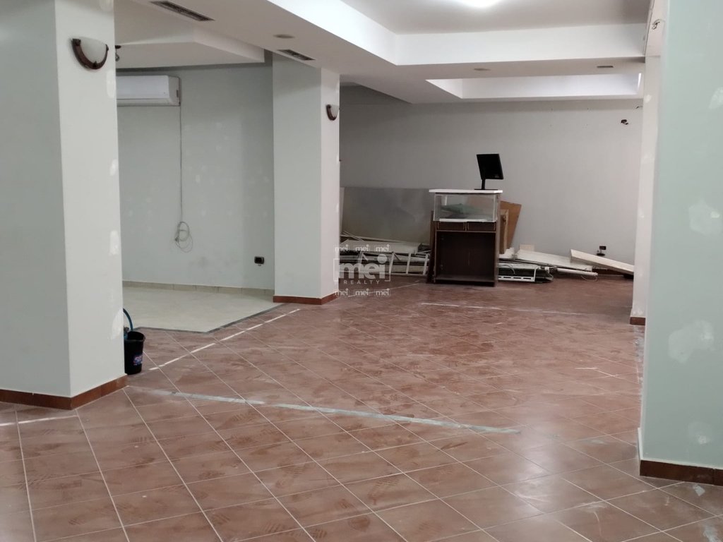 JEPET ME QIRA AMBIENT BIZNESI NE ILIRIA!