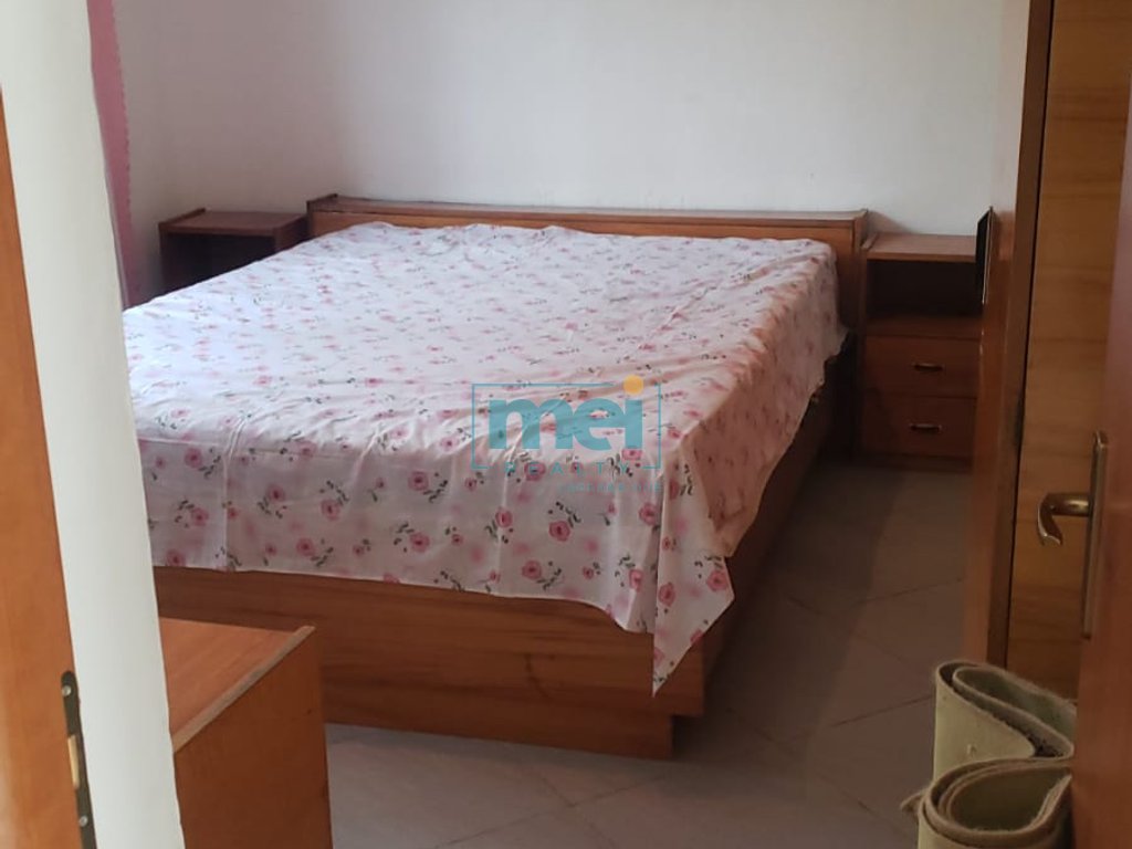 Jepet me Qera Super Shtepi Private 3+1 ne Laprake !