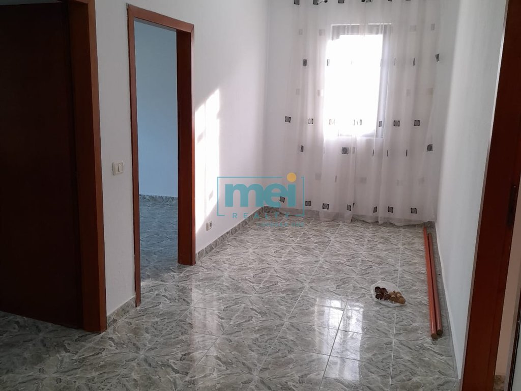 Jepet Me Qera Super Apartament 2+1 ne Don Bosco!