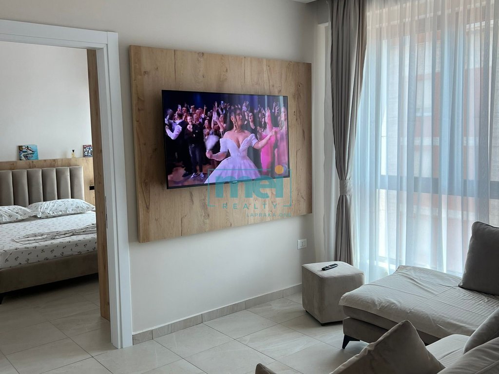 Jepet me Qera Super Apartament 1+1 te Myslym Shyri!