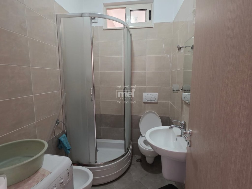 JEPET ME QIRA APARTAMENT 1+1 TE PALLATI SPORTIT!