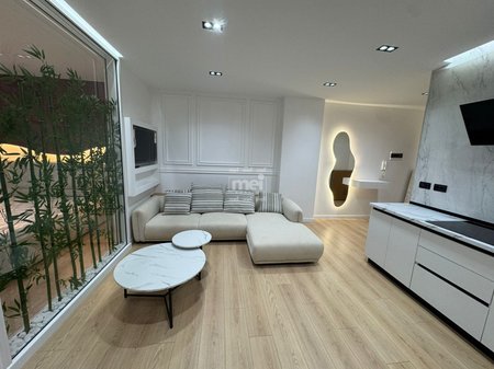 SHITET APARTAMENT 1+1 PRANE UJESJELLESIT, DURRES!