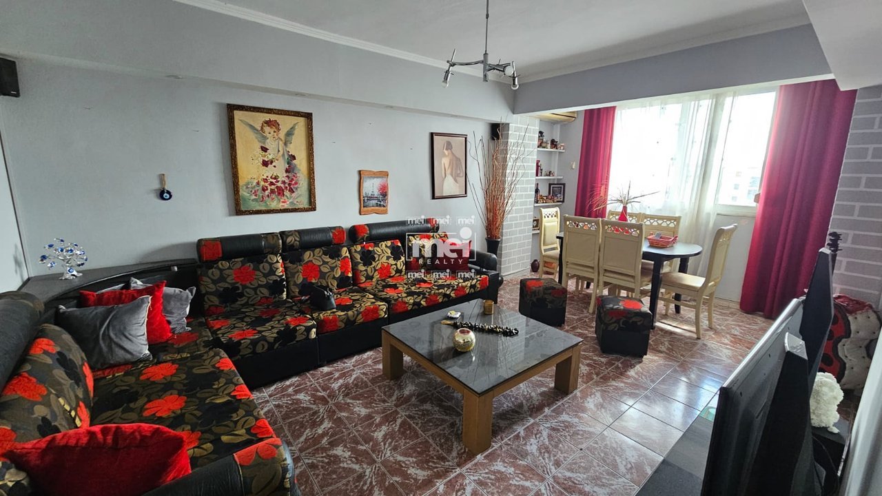 JEPET ME QIRA APARTAMENT 1+1 PRANE STADIUMIT!