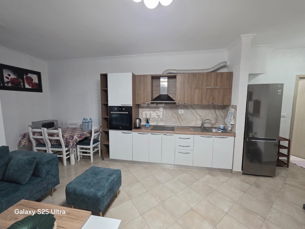 JEPET ME QIRA APARTAMENT 1+1 NE PLAZH TE RROTA KUQE!