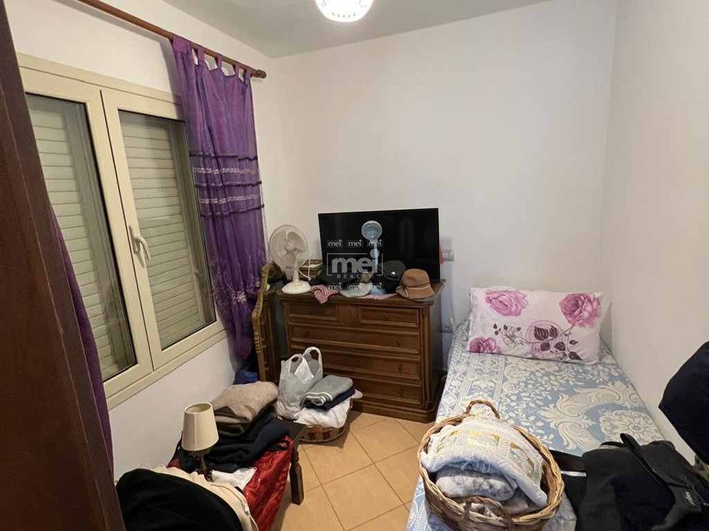 JEPET ME QIRA VILE AFER MUZEUMIT!