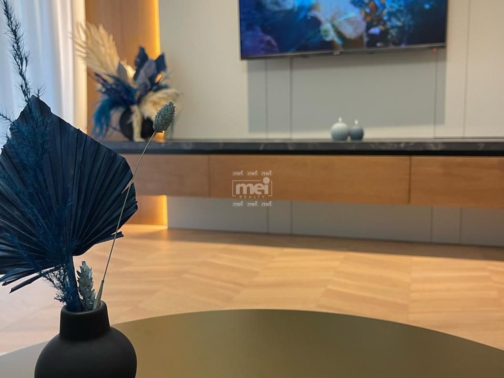 SHITET APARTAMENT 1+1 NE HEKURUDHA PLAZH!