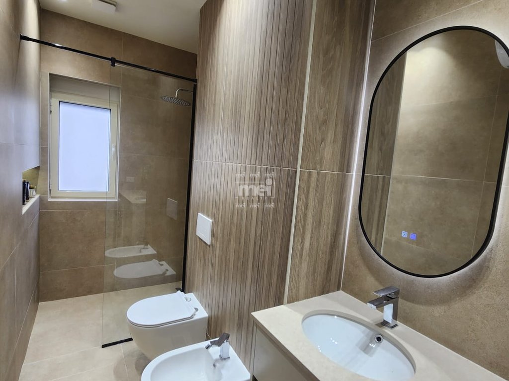 SHITET APARTAMENT 1+1 NE PLAZH!