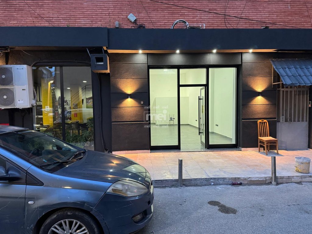 JEPET ME QIRA AMBIENT BIZNESI NE QENDREN E DURRESIT!