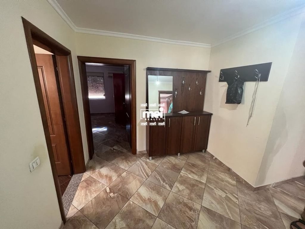 JEPET ME QIRA APARTAMENT 2+1 NE QENDER!