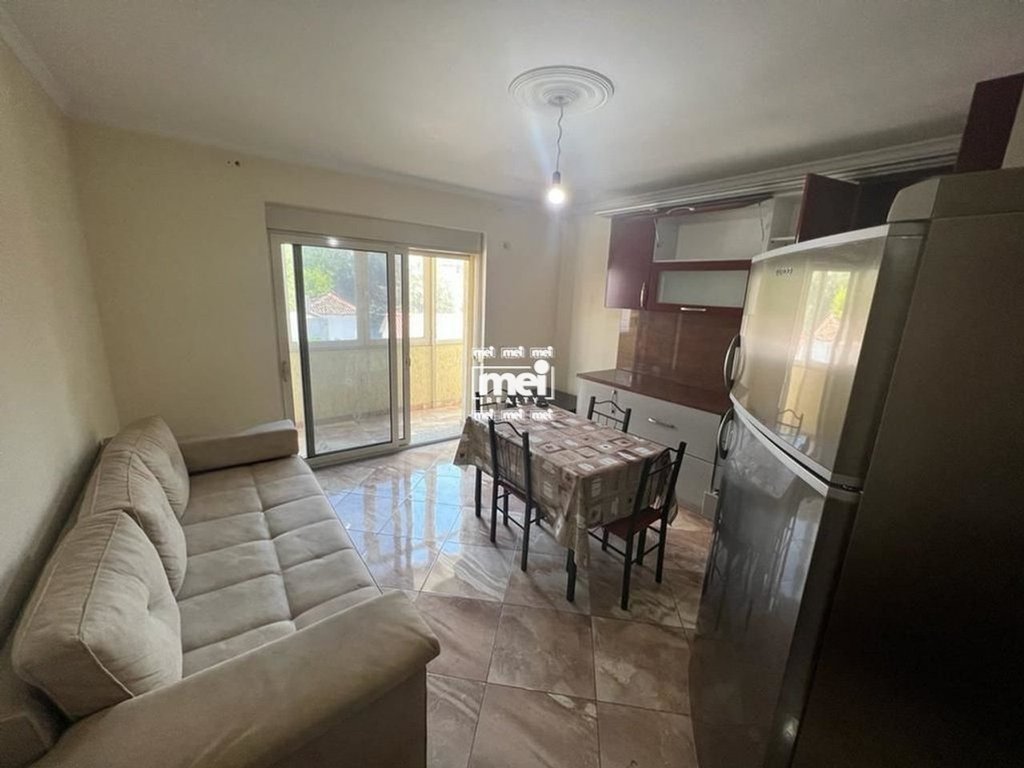 JEPET ME QIRA APARTAMENT 2+1 NE QENDER!