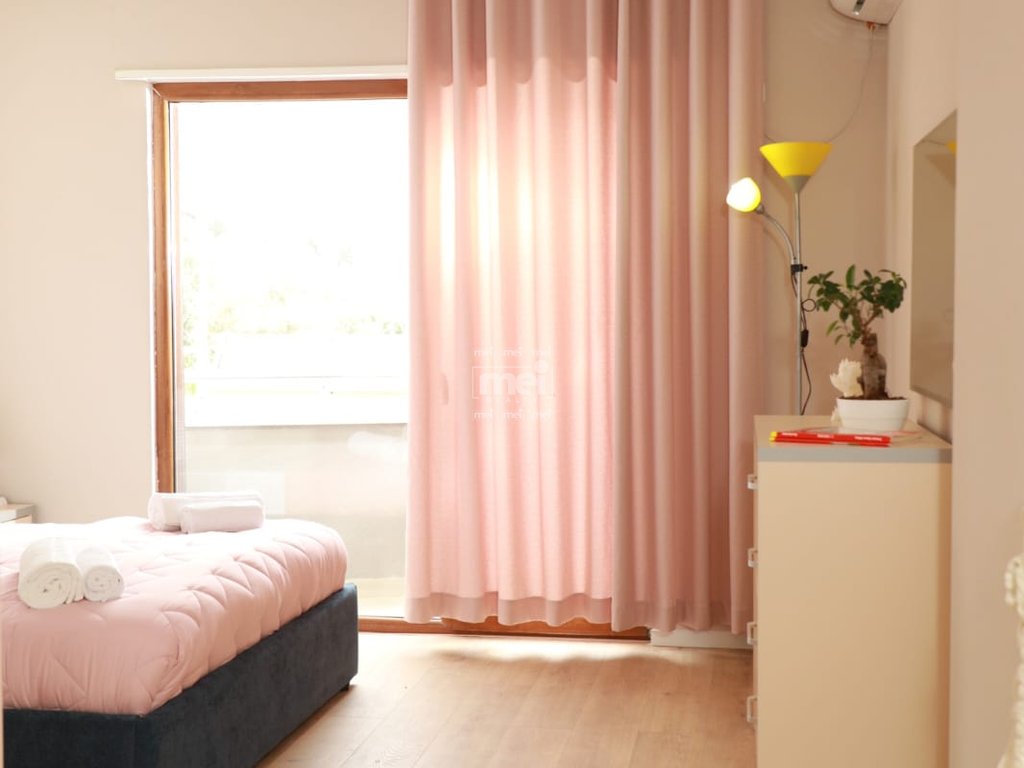 JEPET ME QIRA APARTAMENT 1+1 NE VOLLGA!