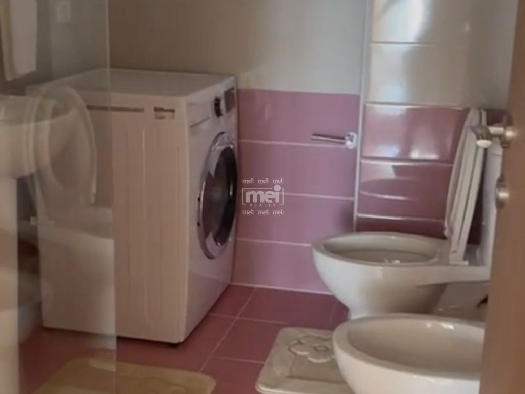 JEPET ME QIRA APARTAMENT 2+1 QENDER!