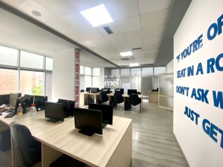 JEPET ME QERA AMBIENT BIZNESI NE QENDER!