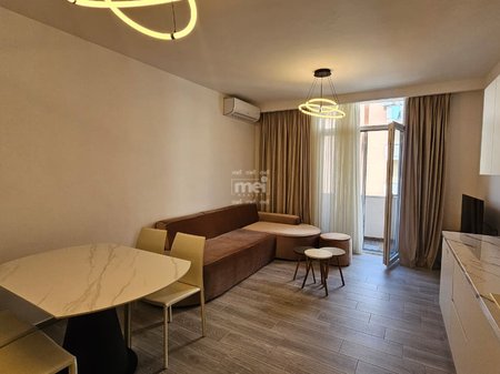 JEPET ME QIRA APARTAMENT 2+1 TEK VILA E ZOGUT!