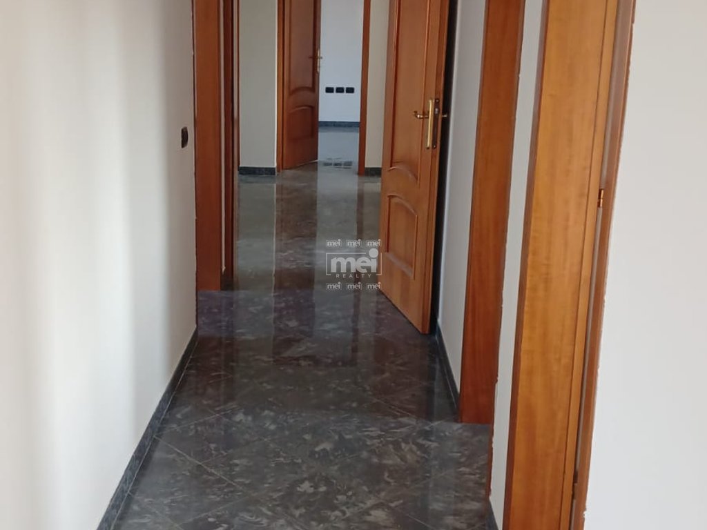 SHITET GODINË 5-KATËSHE NË ARAPAJ!!