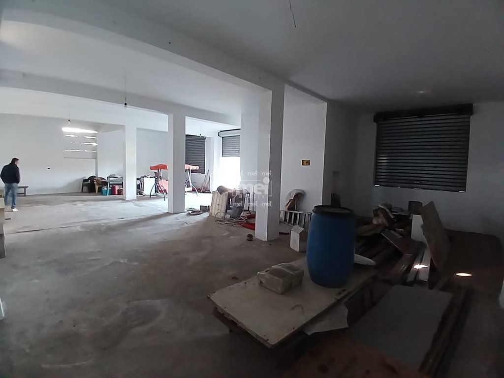 SHITET GODINË 5-KATËSHE NË ARAPAJ!!