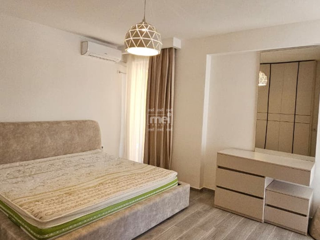 JEPET ME QIRA APARTAMENT 2+1 TEK VILA E ZOGUT!