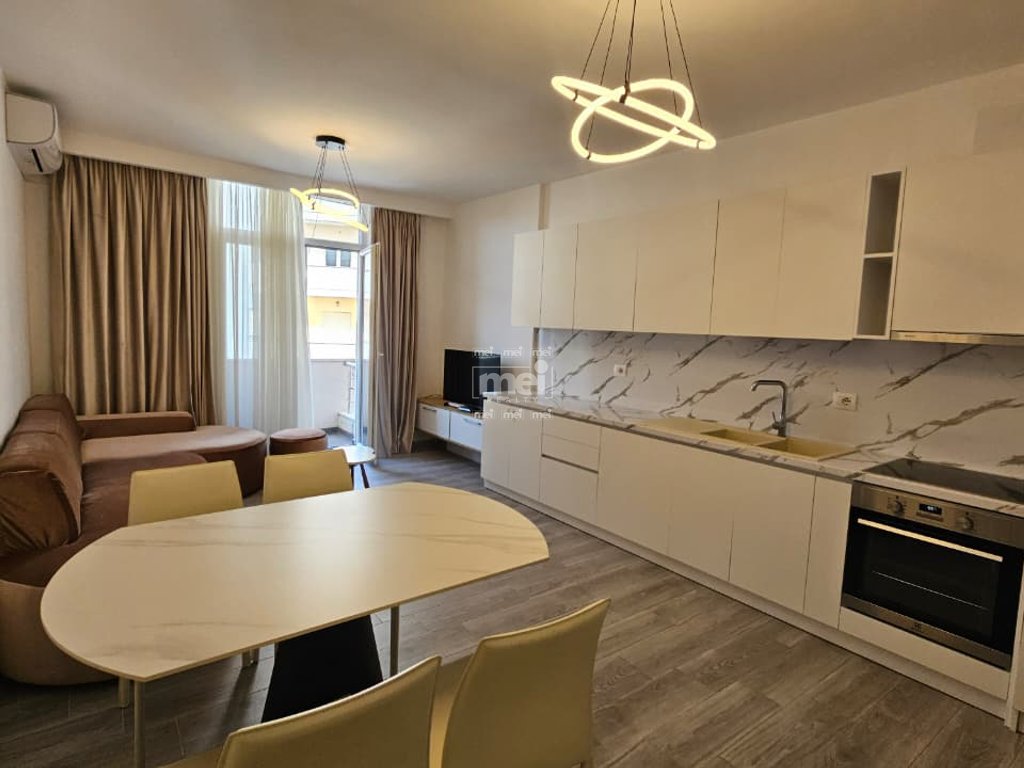 JEPET ME QIRA APARTAMENT 2+1 TEK VILA E ZOGUT!