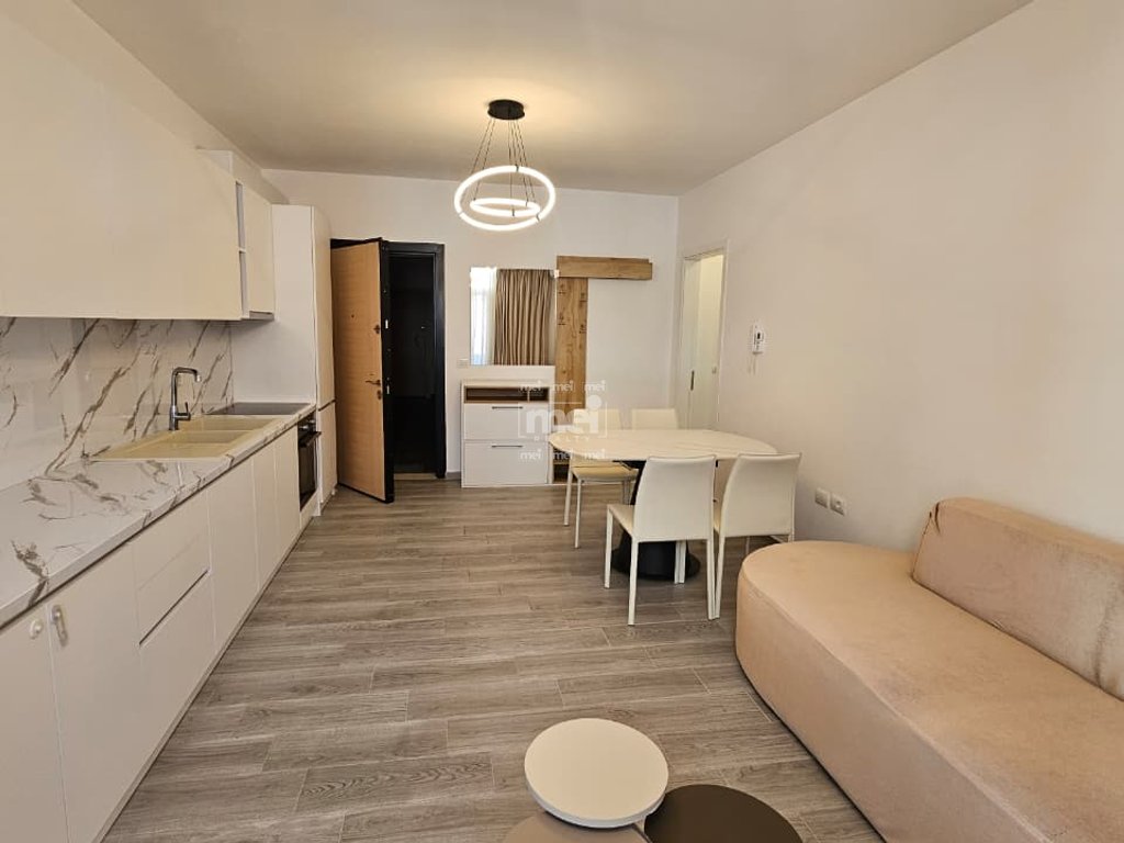 JEPET ME QIRA APARTAMENT 2+1 TEK VILA E ZOGUT!