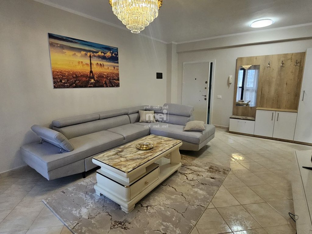 SHITET APARTAMENT 2+1 TEK MARKATA !