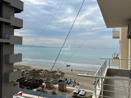 JEPET ME QIRA APARTAMENT  2+1 NE HEKURUDHA ME PAMJE NGA DETI!