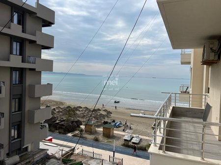 JEPET ME QIRA APARTAMENT  2+1 NE HEKURUDHA ME PAMJE NGA DETI!