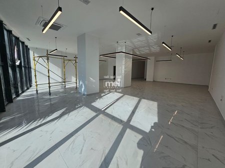 JEPET ME QIRA AMBIENT BIZNESI NE VOLLGA!