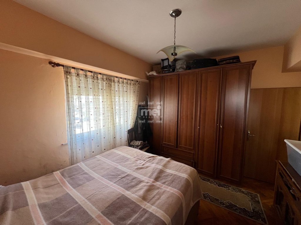 SHITET APARTAMENT 2+1 TEK STACIONI TRENIT!