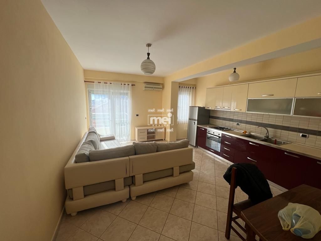 JEPET ME QIRA APARTAMENT 1+1 TEK PALLATI I SPORTIT!