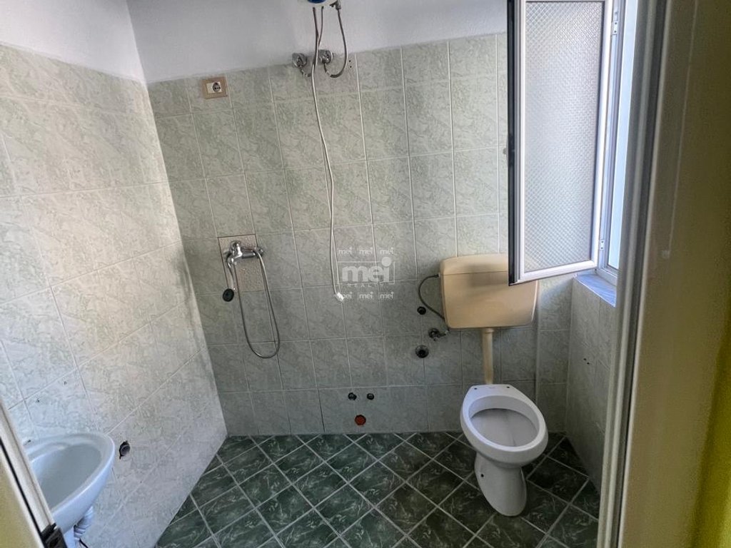 JEPET ME QIRA VILE NE ILIRIA!