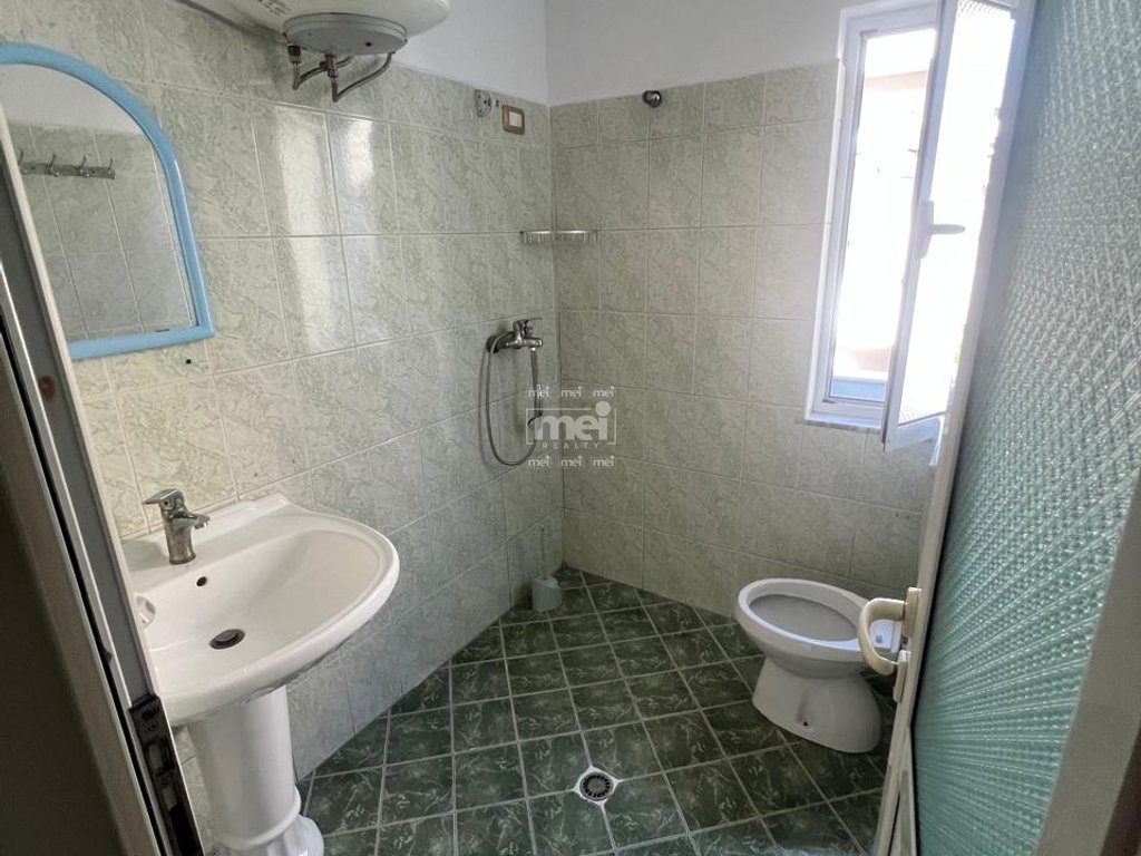 JEPET ME QIRA VILE NE ILIRIA!