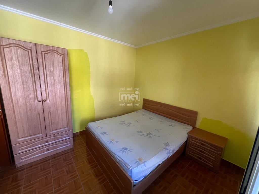 JEPET ME QIRA KAT VILE VILE NE ILIRIA!