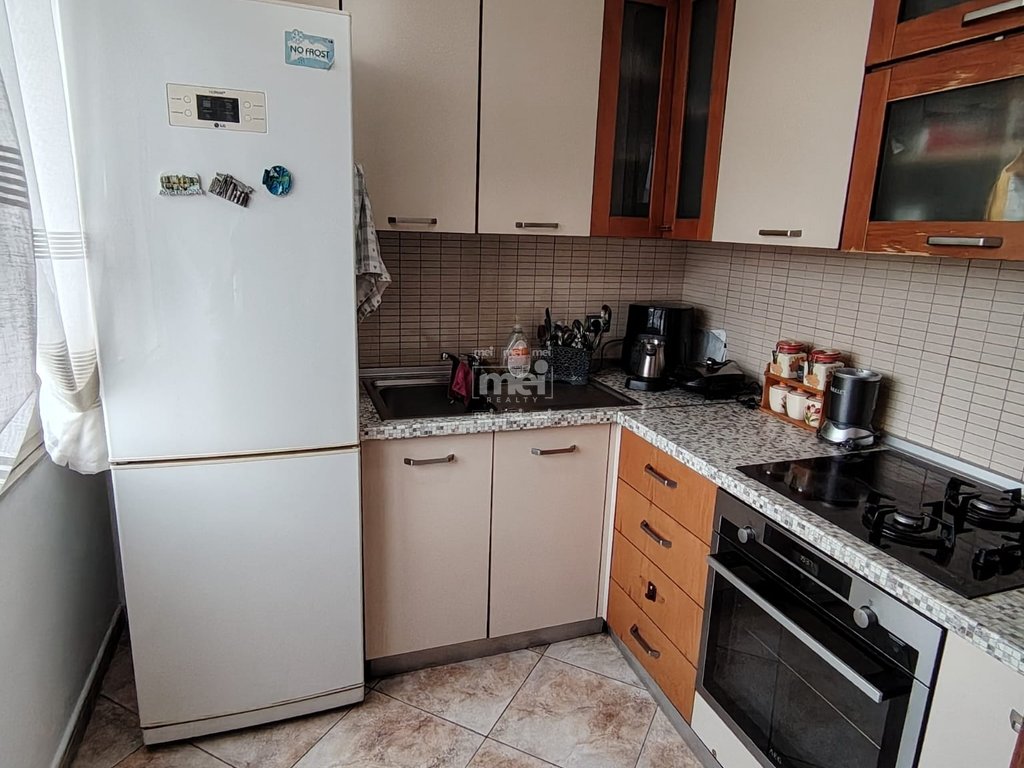 JEPET ME QERA APARTAMENT 1+1 TEK KOPESHTI SOTIR NOKA