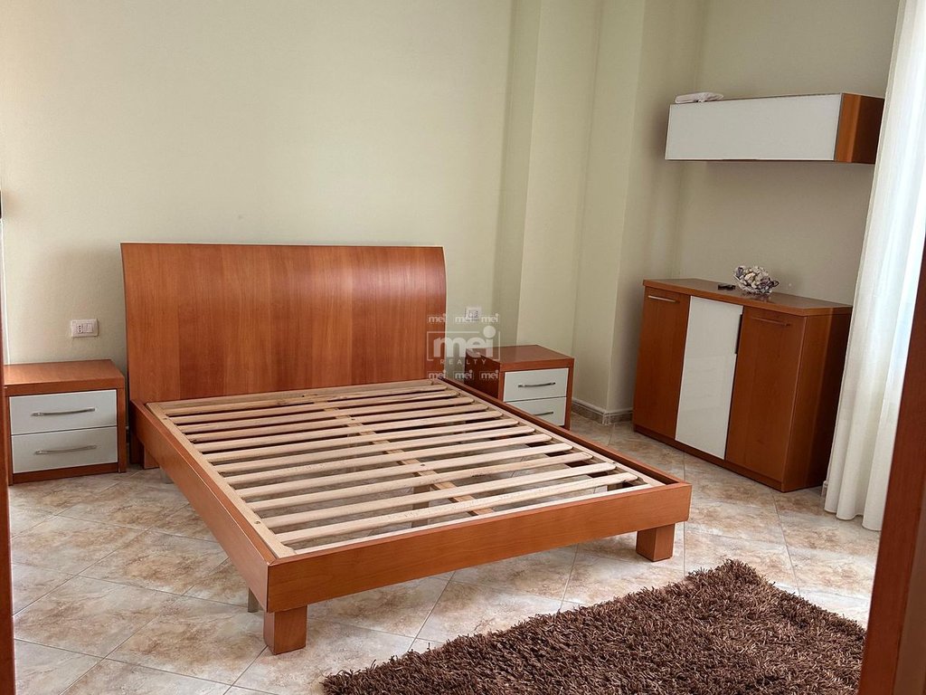 JEPET ME QERA APARTAMENT 1+1 TEK KOPESHTI SOTIR NOKA