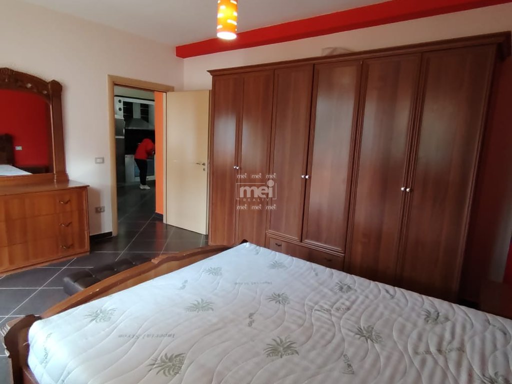 JEPET ME QERA APARTAMENT 2+1+POST PARKIMI TEK MALI I ROBIT