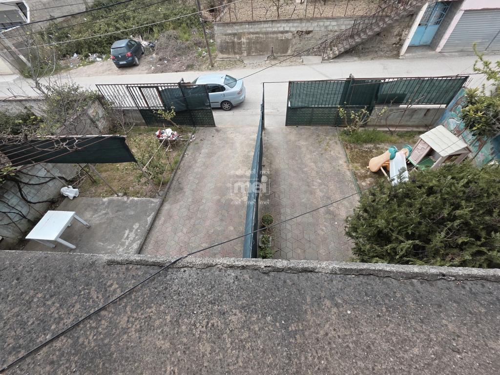 SHITET GODINE 2 KATESHE NE ARAPAJ, DURRES!