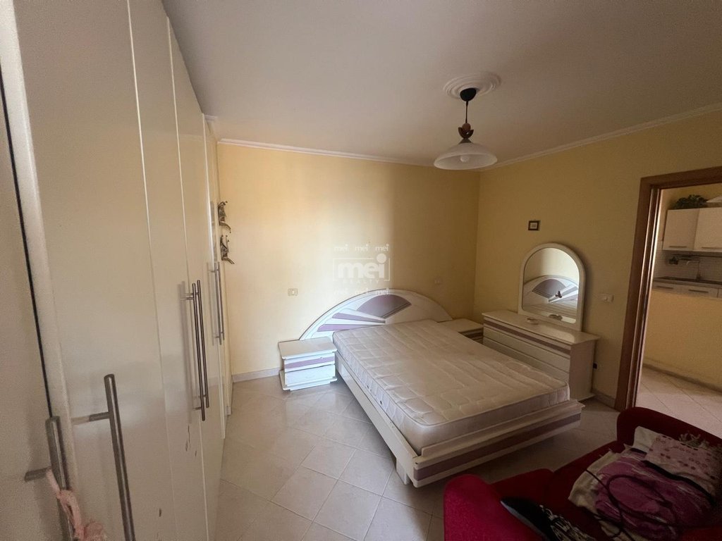 SHITET APARTAMENT  2+1+2 NE VOLLGA ME PAMJE DETI!